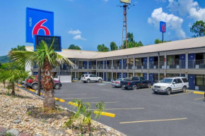 Отель Motel 6-Dalton, GA  Долтон
